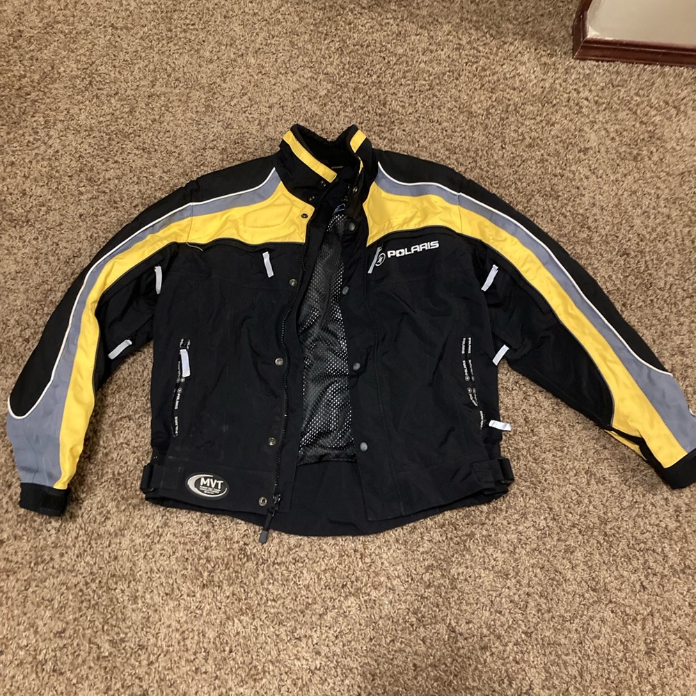 Polaris snowmobile snow jacket large removable liner, lost pockets, zipper vents